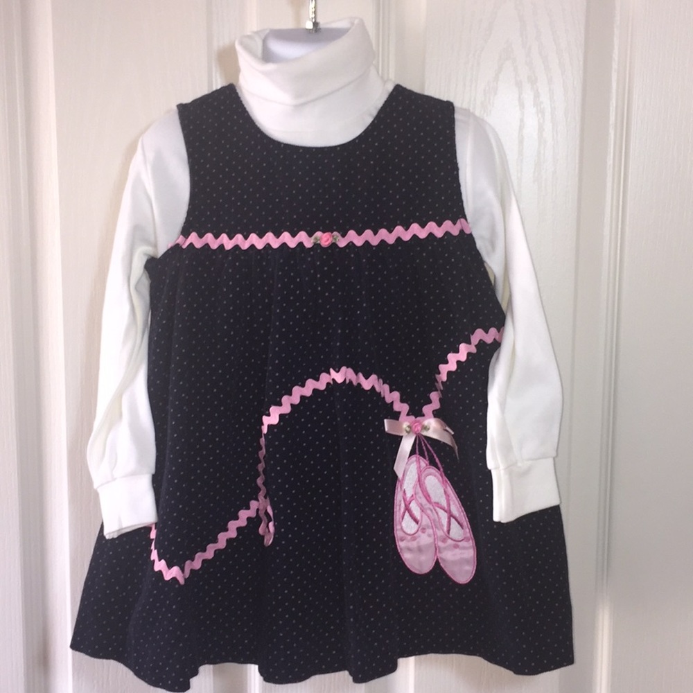 Rare, too! Girl’s Jumper, 3T